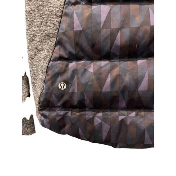 Lululemon Goose Down Hooded Geometric Purple Pullover Jacket Size 4 Casual Gray - Picture 7 of 7